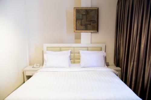 Glassio Hotel Roxy, Jakarta