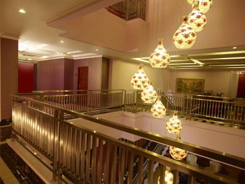 Sahati Hotel