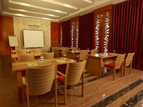 Sahati Hotel