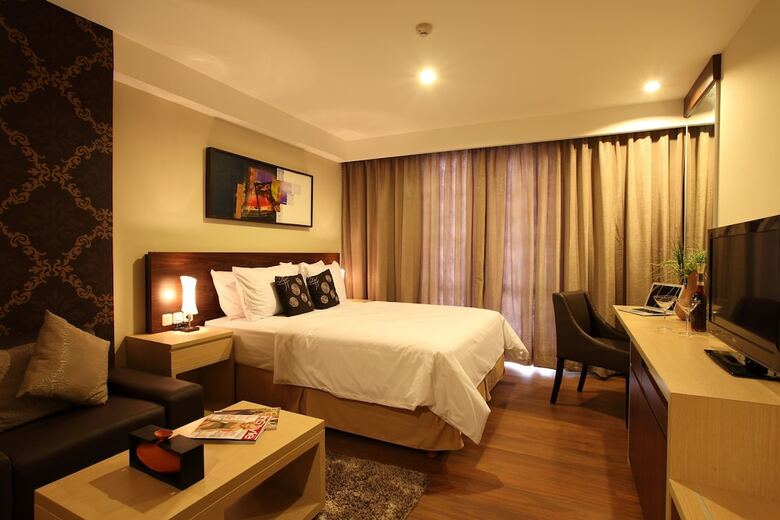 Hotel Avissa Suites