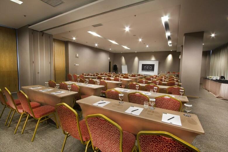Neo Hotel Tendean Jakarta