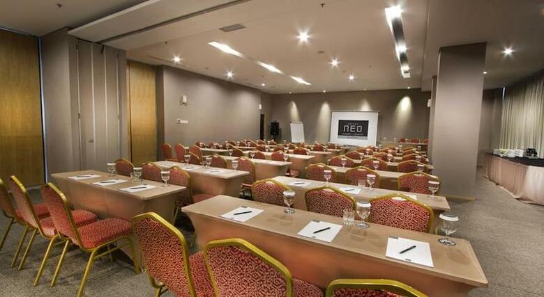 Neo Hotel Tendean Jakarta