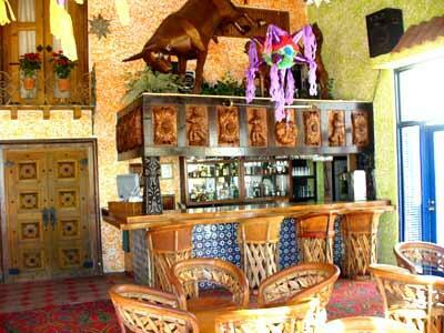 Hotel Las Rocas Resort & Spa