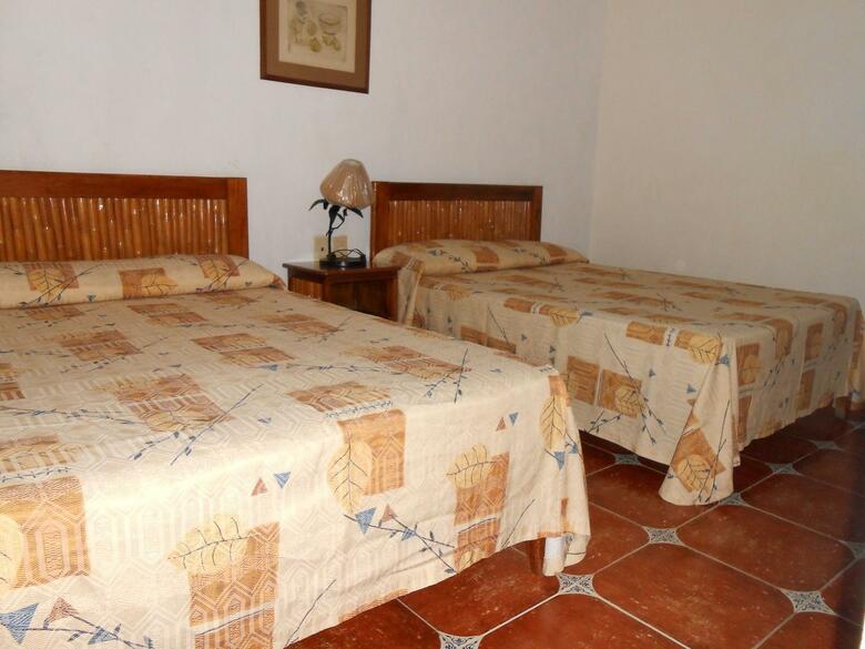Hotel Suites Ixtapa Plaza Y Centro Comercial