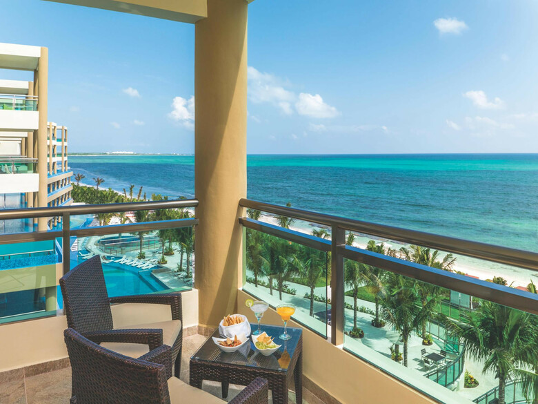 Hotel Generations Riviera Maya By Karisma