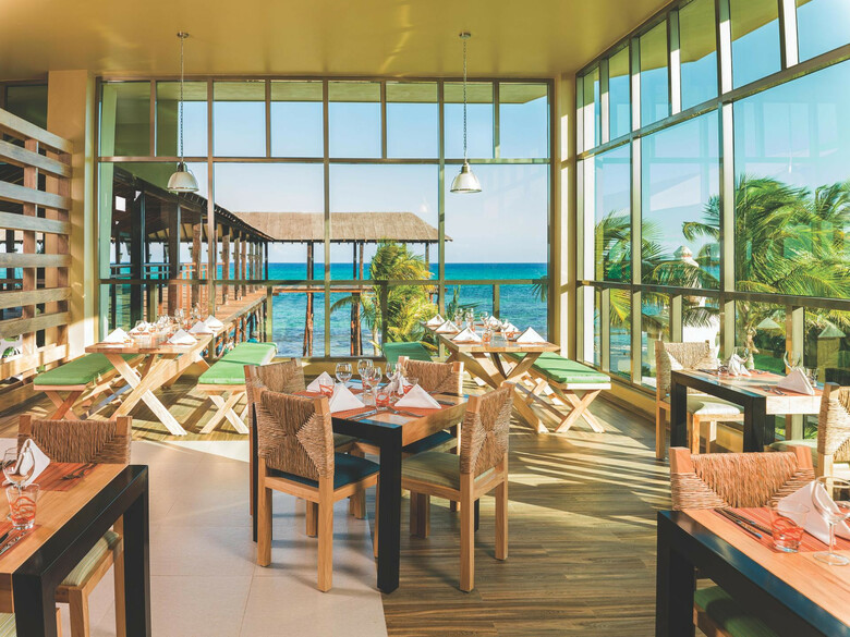 Hotel Generations Riviera Maya By Karisma