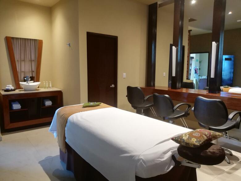 Hotel Generations Riviera Maya By Karisma