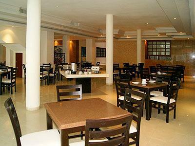 Hotel Savoy Express Torre�n