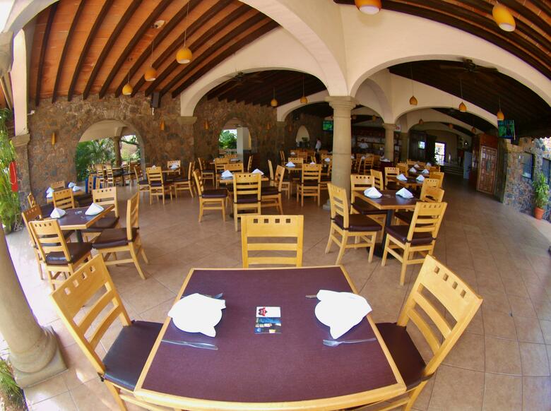 Hotel Coral Cuernavaca Resort & Spa