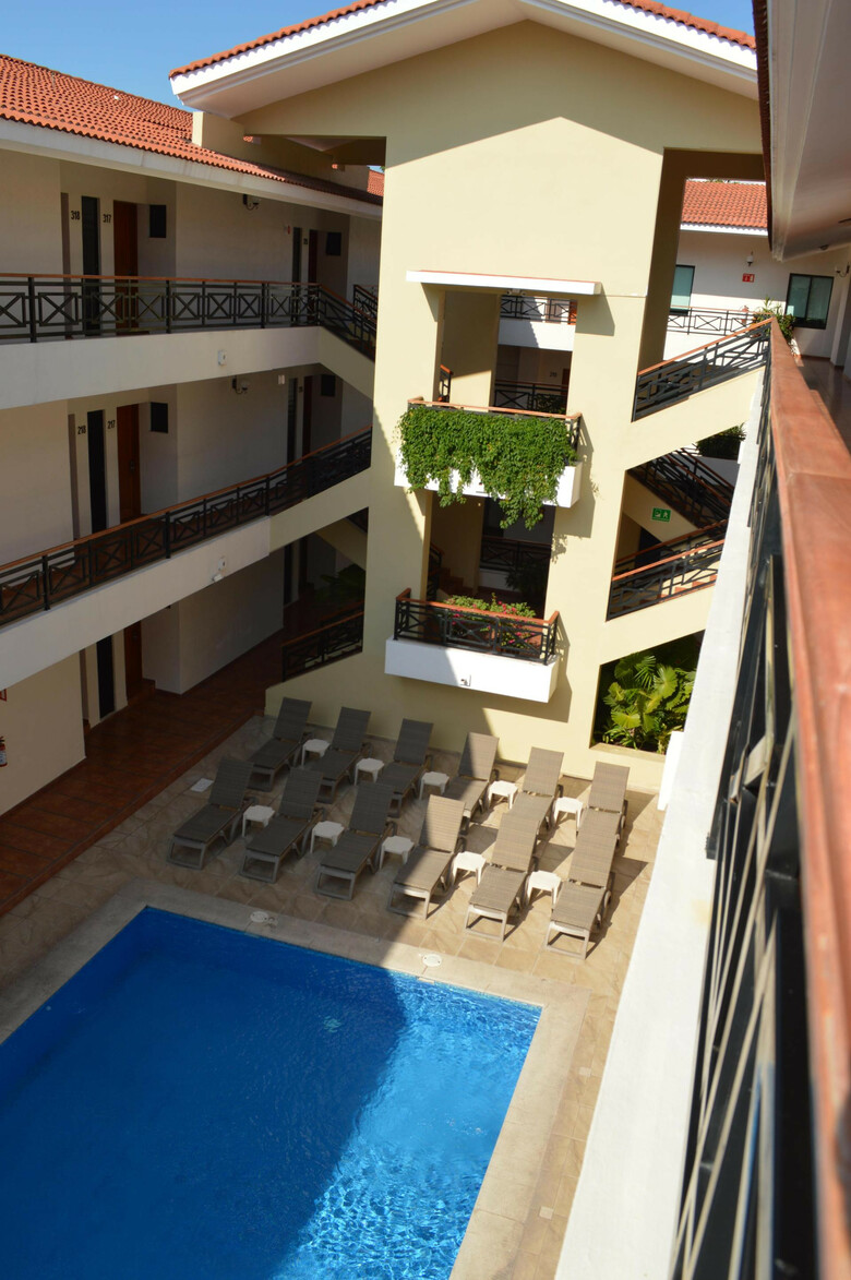 Hotel Concierge Plaza La Villa