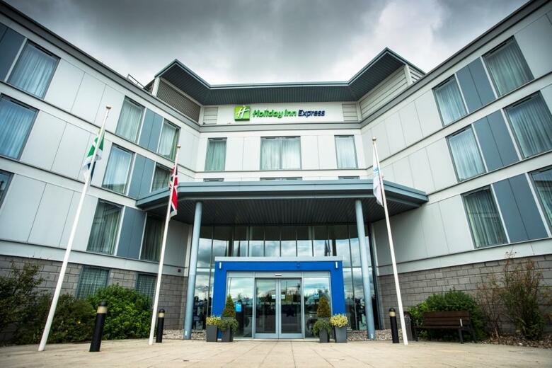 Hotel Holiday Inn Express London Stansted Airport