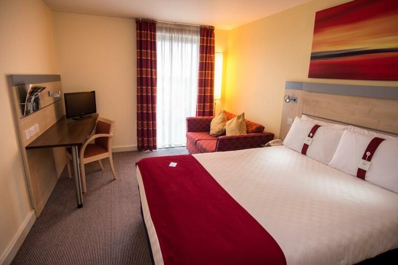 Hotel Holiday Inn Express London Stansted Airport