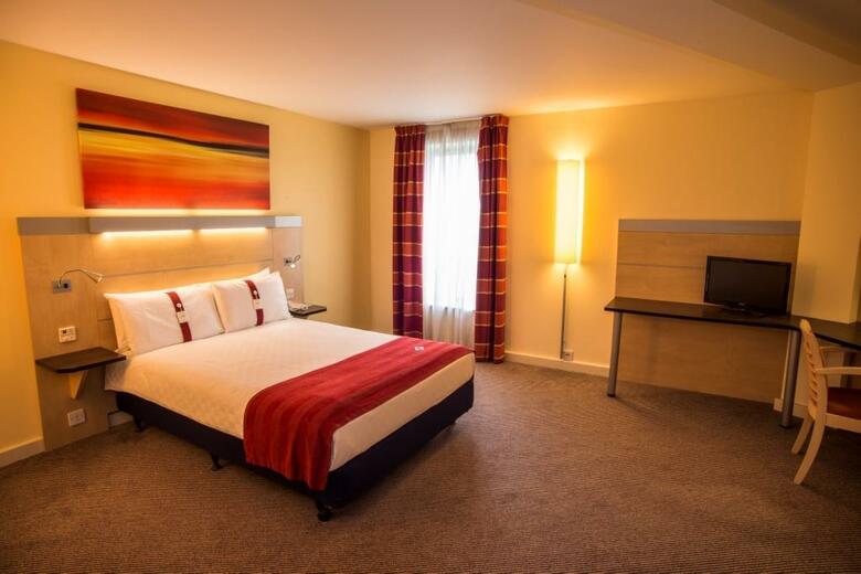Hotel Holiday Inn Express London Stansted Airport