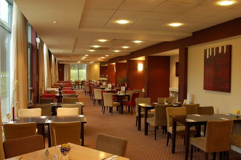 Hotel Holiday Inn Express London Stansted Airport
