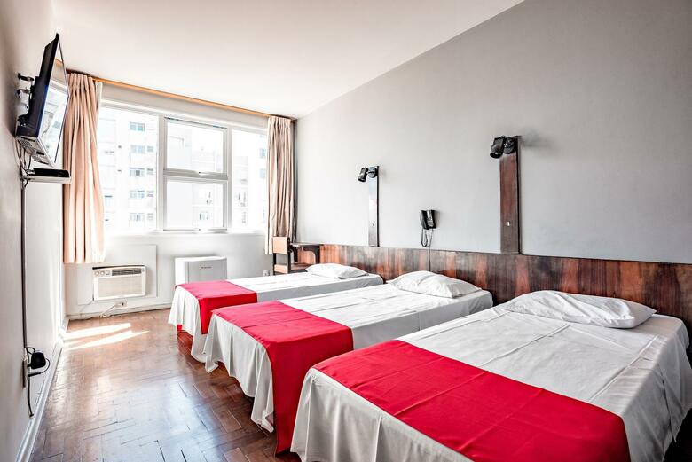 Oyo Cannes Palace Hotel