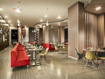 Hotel Ibis Jakarta Cawang
