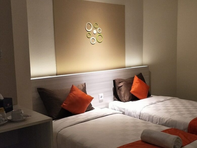 Hotel The Gloria Suites Jakarta
