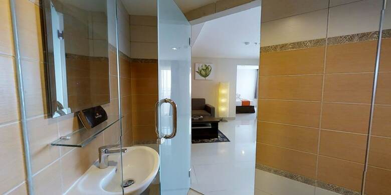 Hotel The Gloria Suites Jakarta