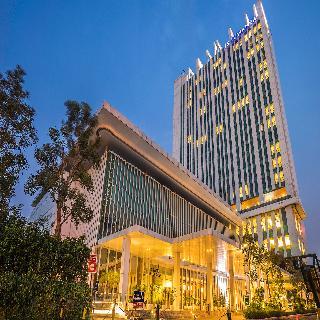 Js Luwansa Hotel & Convention Center