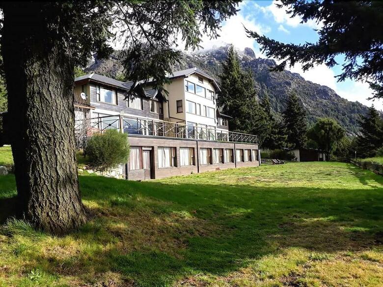 Hotel Estancia Del Carmen