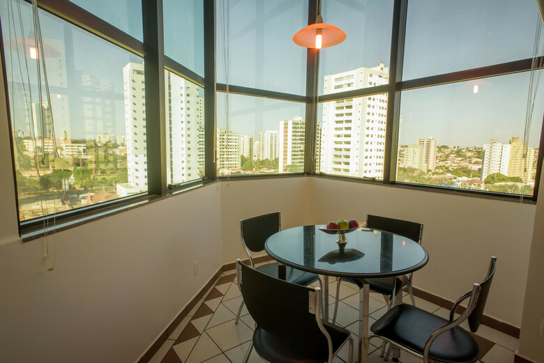 Bahamas Suite Hotel