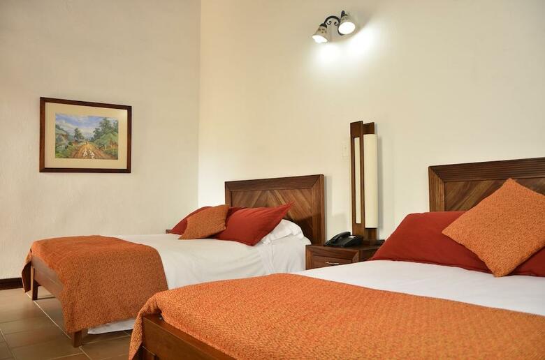 Hotel Termales El Oto�o