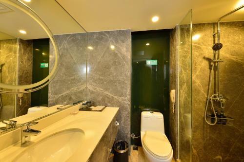 Guangzhou Bailing Hotel