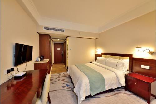 Guangzhou Bailing Hotel