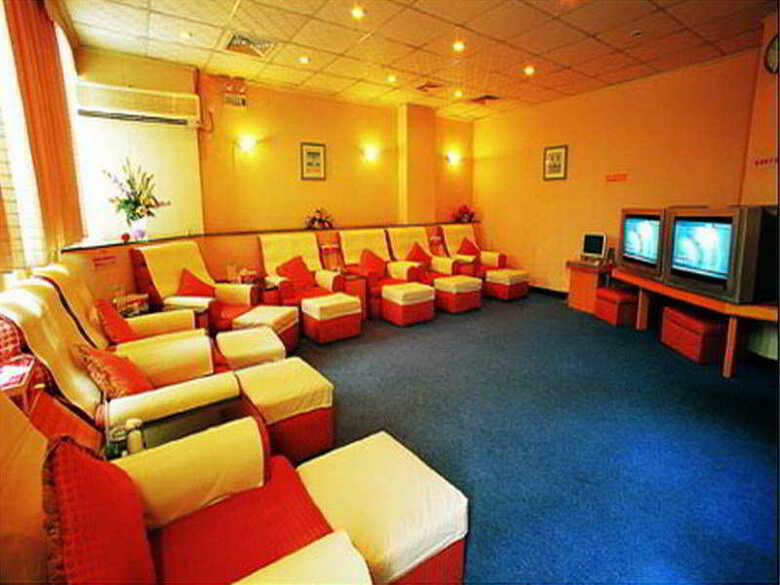 Wings Hotel
