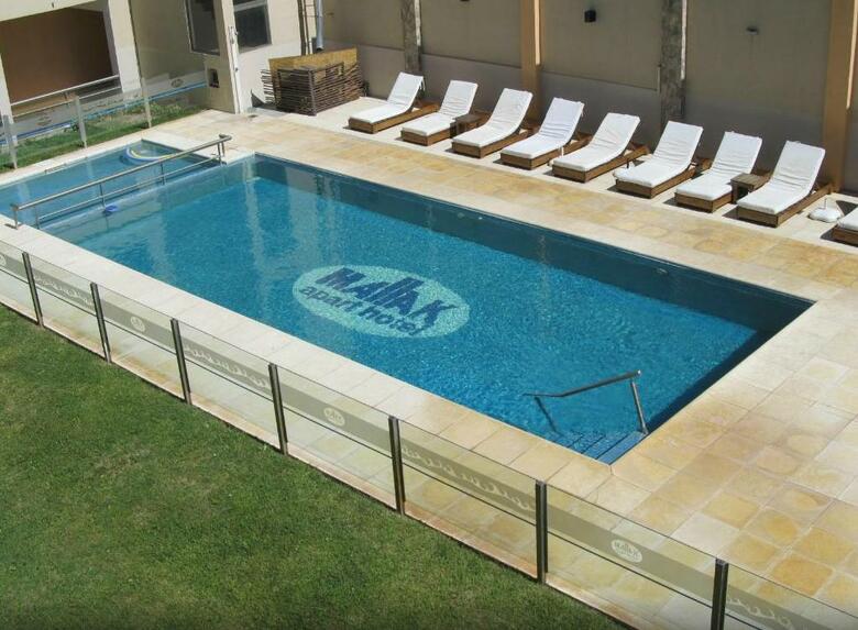 Mallak Apart Hotel