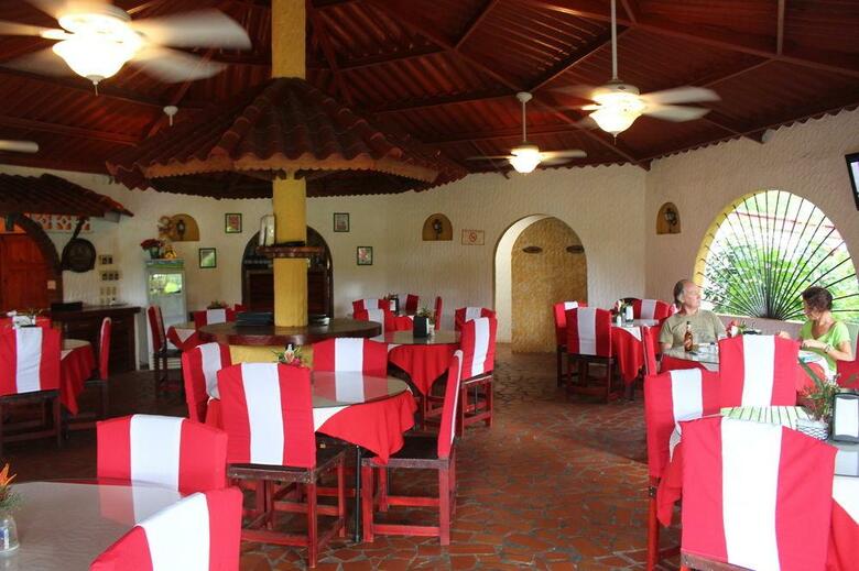 Hotel Y Restaurante Valle Verde