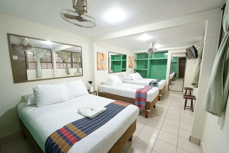 Hotel San Juan De Le�n