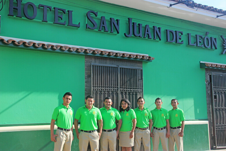 Hotel San Juan De Le�n