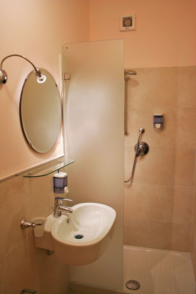 Hotel City-in-hostel-b&b