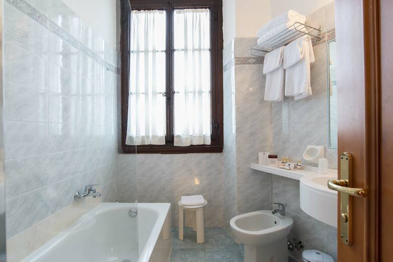 Hotel Paris