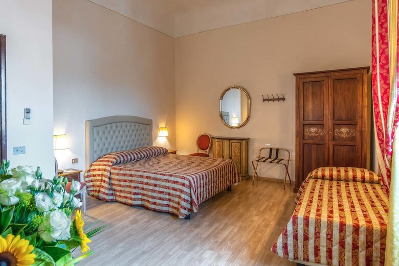 Hotel Paris