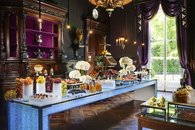 Grand Hotel Villa Cora