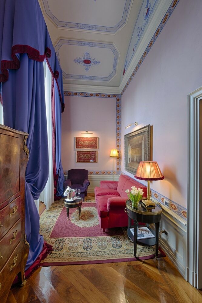 Grand Hotel Villa Cora