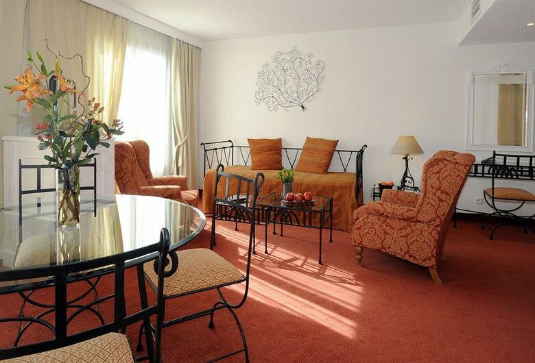Avignon Grand Hotel