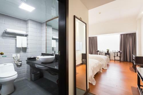 Guangzhou Zhuhai Special Economic Zone Hotel