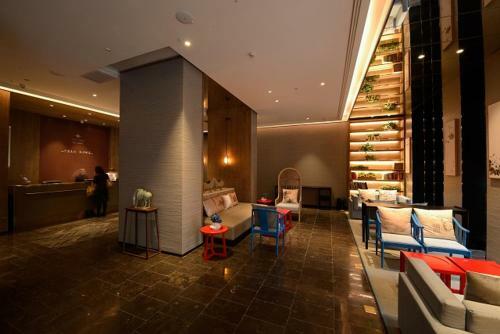 Guangzhou Xuelong Hotel