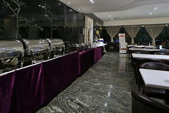 Paco Business Hotel Shahe