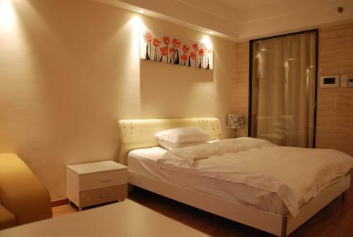 Huifeng's International Apartment