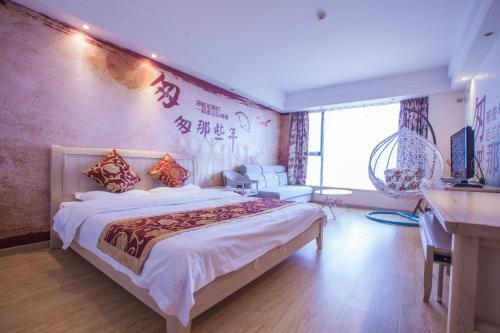 Huifeng's International Apartment