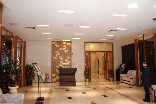 Huifeng's International Apartment