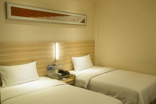 Denise Hotel(shangxiajiu Branch)