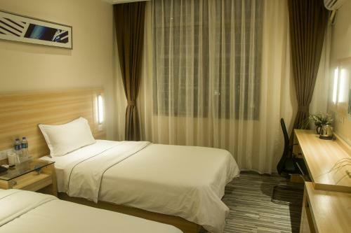 Denise Hotel(shangxiajiu Branch)