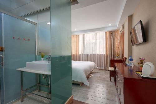 Kaiserdom Hotel Huakai