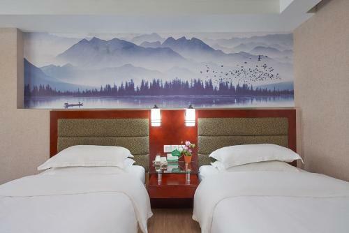 Kaiserdom Hotel Huakai