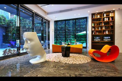 Paco Business Hotel Dongfeng Road
